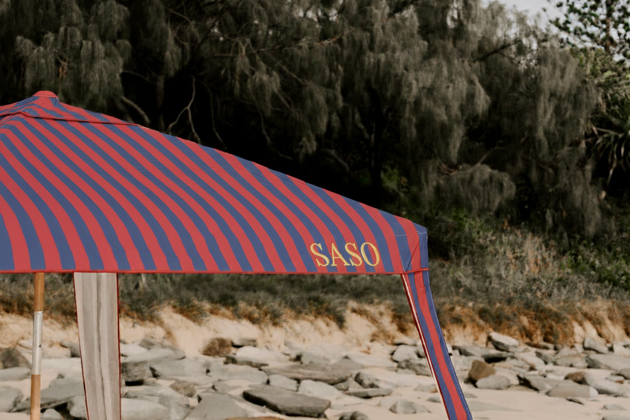 Freycinet Cabana with Shade Wall