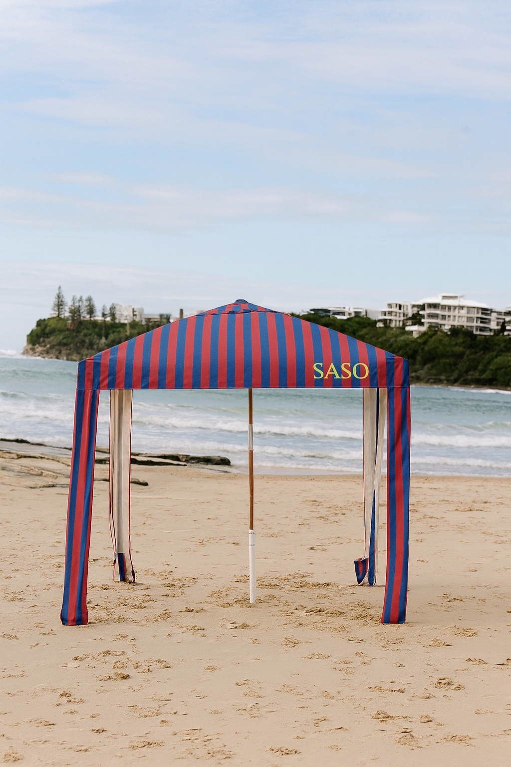 Freycinet Cabana with Shade Wall