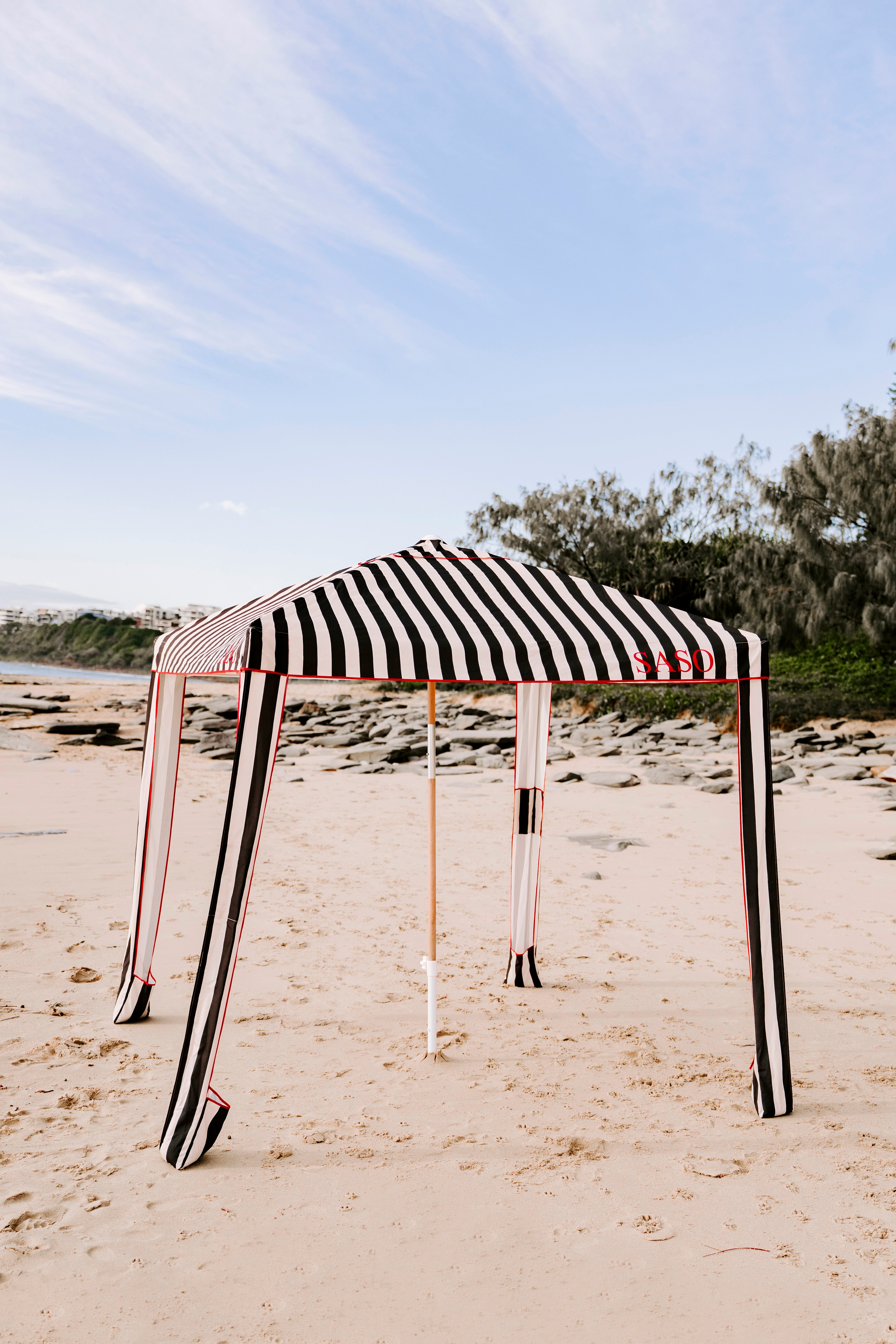 Noosa Cabana with Shade Wall (pre-order)